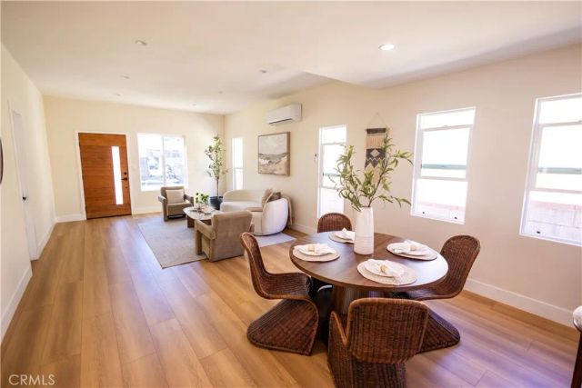 7710 S Halldale Avenue, Los Angeles, CA 90047