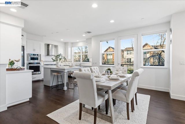 2206 Central Pkwy, Dublin, CA 94568