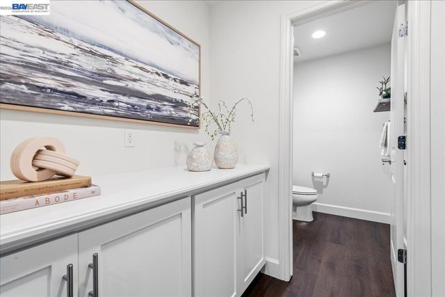 2206 Central Pkwy, Dublin, CA 94568