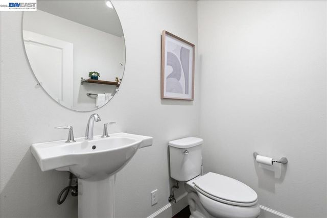 2206 Central Pkwy, Dublin, CA 94568