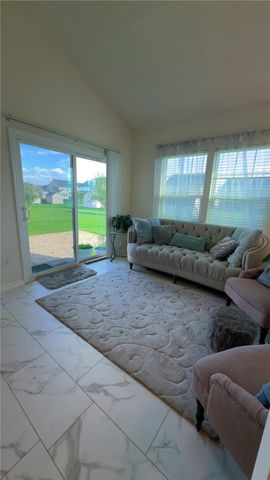 5148 Dayflower Drive, Tipp City, OH 45371