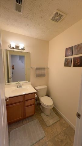 5148 Dayflower Drive, Tipp City, OH 45371