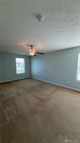 5148 Dayflower Drive, Tipp City, OH 45371