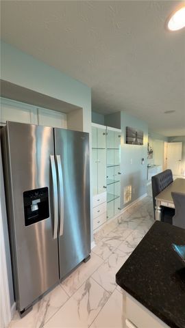 5148 Dayflower Drive, Tipp City, OH 45371