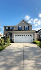 5148 Dayflower Drive, Tipp City, OH 45371