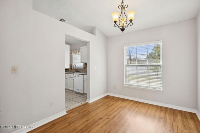 8056 CUMBERLAND GAP Trail N, Jacksonville, FL 32244