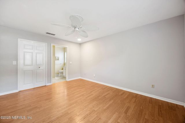 8056 CUMBERLAND GAP Trail N, Jacksonville, FL 32244