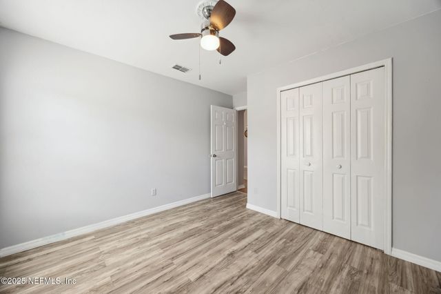 8056 CUMBERLAND GAP Trail N, Jacksonville, FL 32244