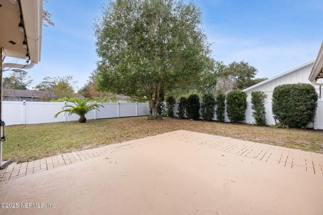 8056 CUMBERLAND GAP Trail N, Jacksonville, FL 32244