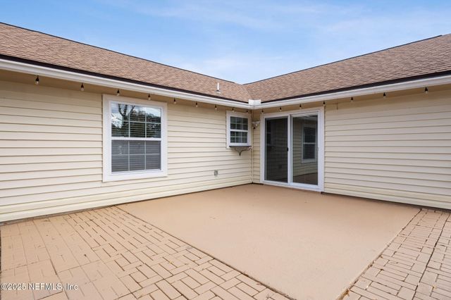 8056 CUMBERLAND GAP Trail N, Jacksonville, FL 32244