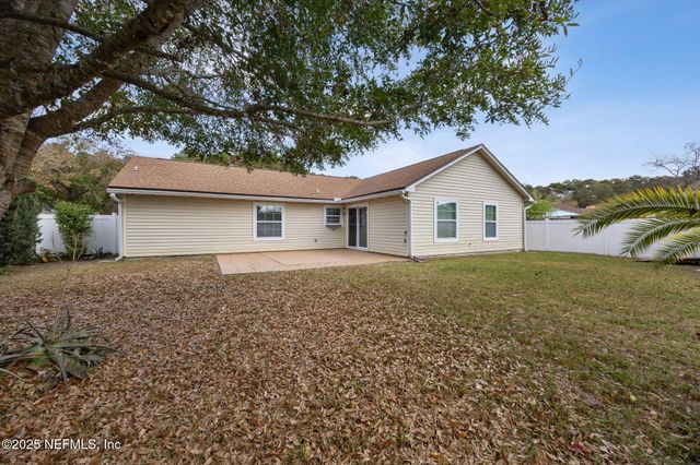 8056 CUMBERLAND GAP Trail N, Jacksonville, FL 32244