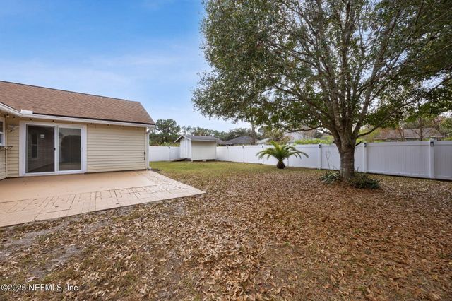 8056 CUMBERLAND GAP Trail N, Jacksonville, FL 32244