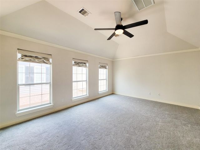 2911 Clinton Drive, Houston, TX 77020