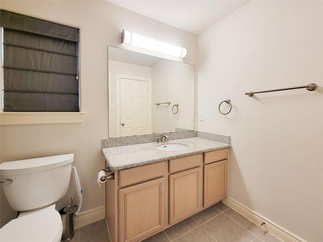 2911 Clinton Drive, Houston, TX 77020