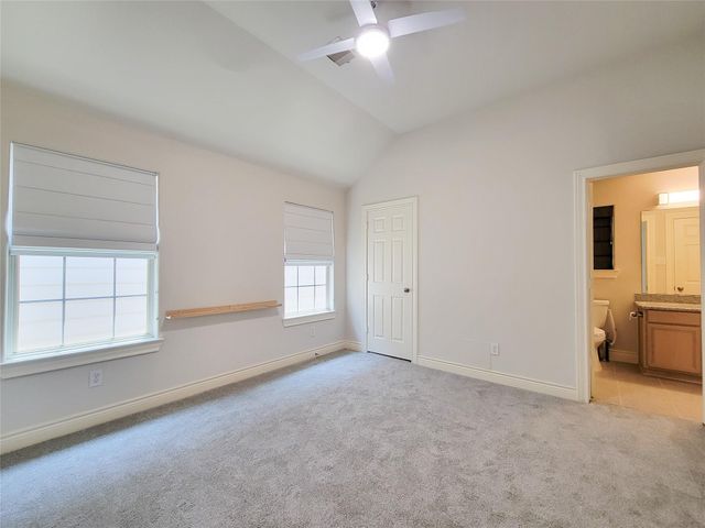 2911 Clinton Drive, Houston, TX 77020