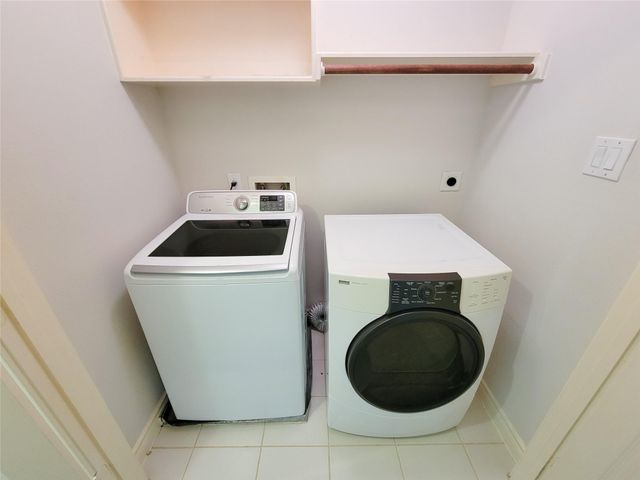 2911 Clinton Drive, Houston, TX 77020