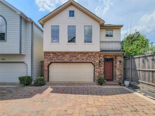 2911 Clinton Drive, Houston, TX 77020