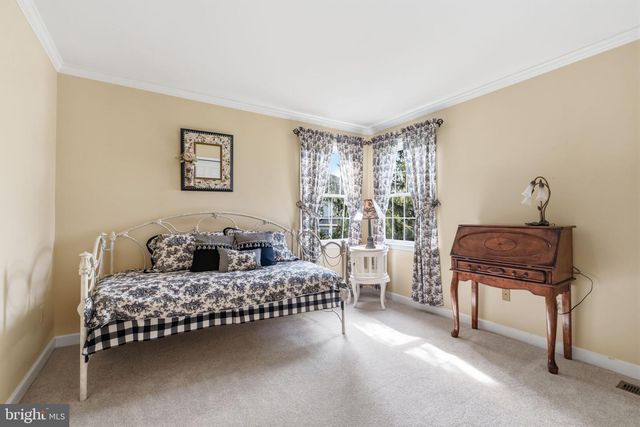 1479 GREENMEADOWS RD, Yardley, PA 19067