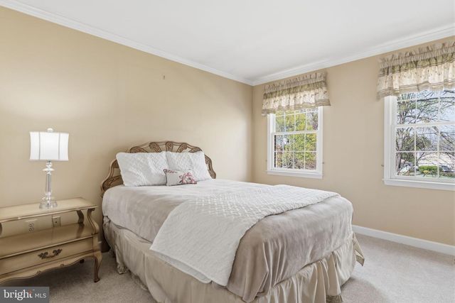 1479 GREENMEADOWS RD, Yardley, PA 19067