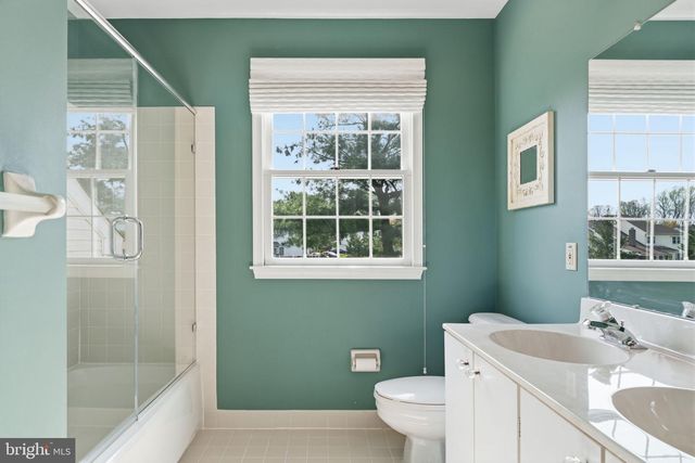 1479 GREENMEADOWS RD, Yardley, PA 19067