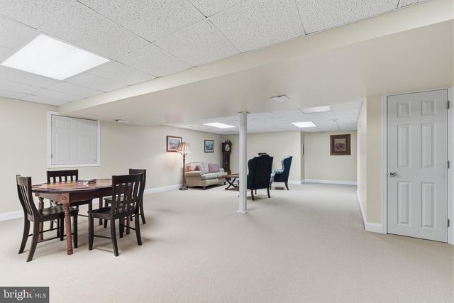 1479 GREENMEADOWS RD, Yardley, PA 19067