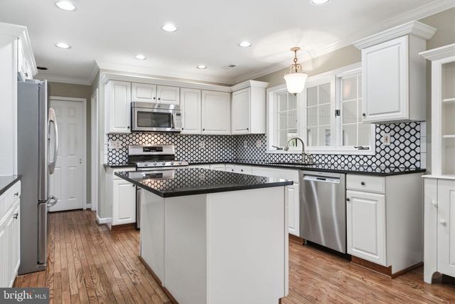 1479 GREENMEADOWS RD, Yardley, PA 19067