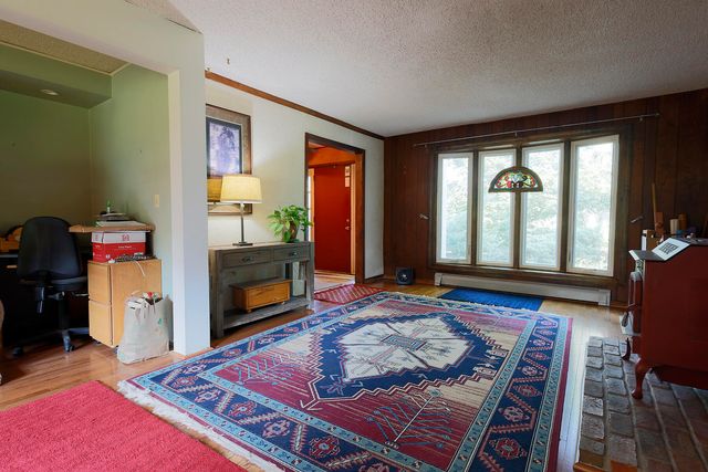818 S Freer Road, Chelsea, MI 48118