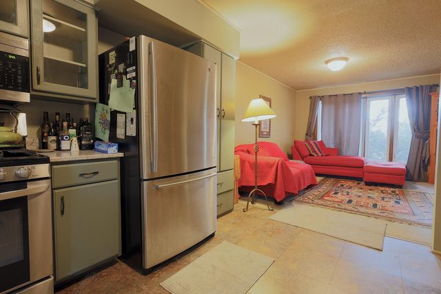 818 S Freer Road, Chelsea, MI 48118