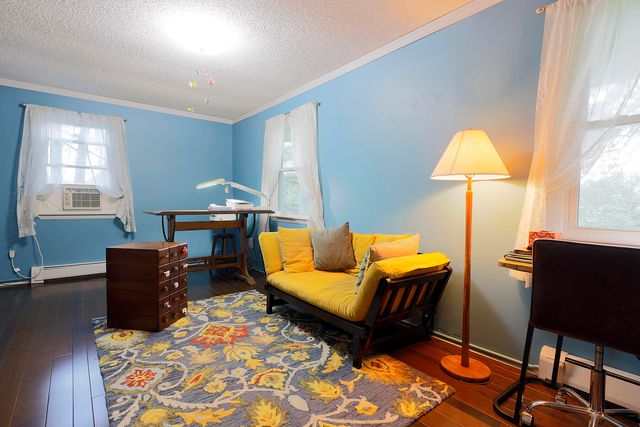818 S Freer Road, Chelsea, MI 48118