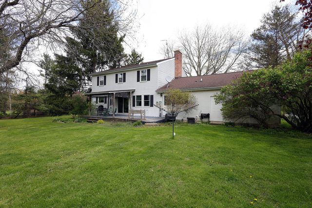 818 S Freer Road, Chelsea, MI 48118