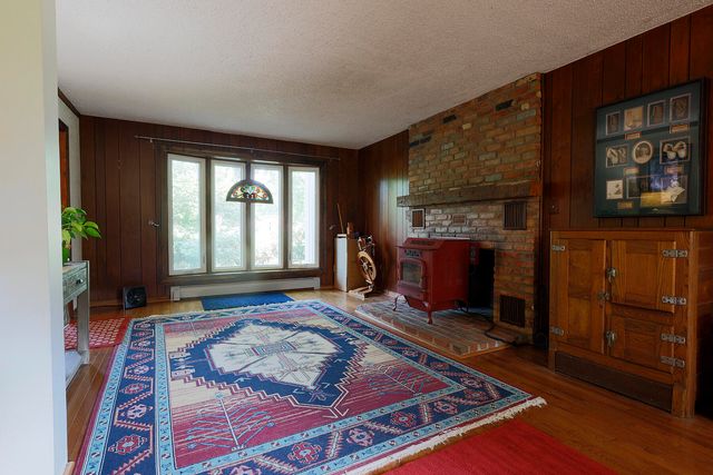 818 S Freer Road, Chelsea, MI 48118