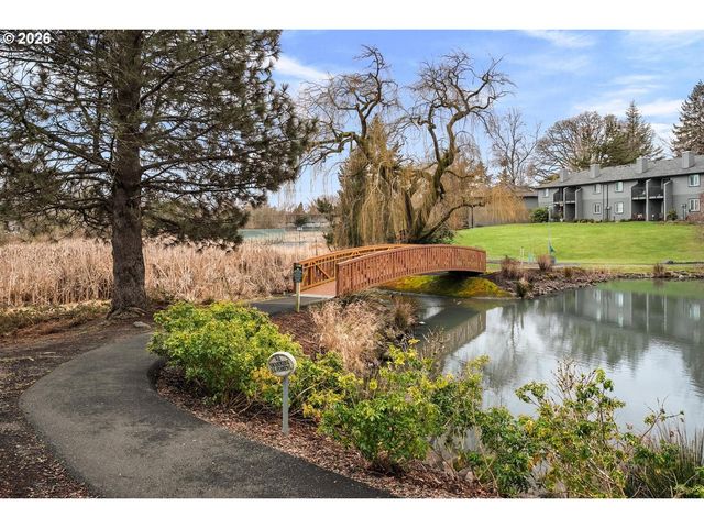 12616 Nw BARNES Rd 7, Portland, OR 97229