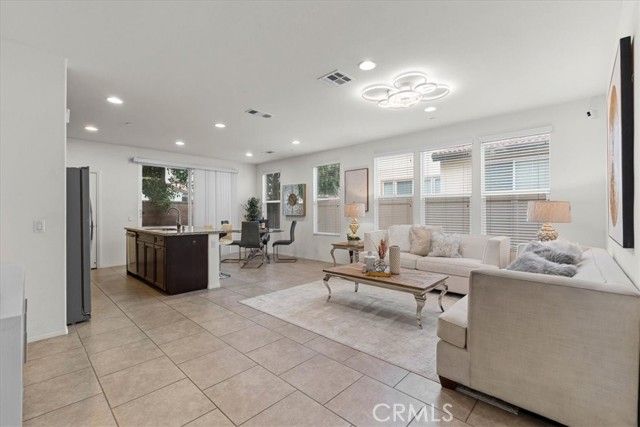 14375 Penn Foster, Chino, CA 91710