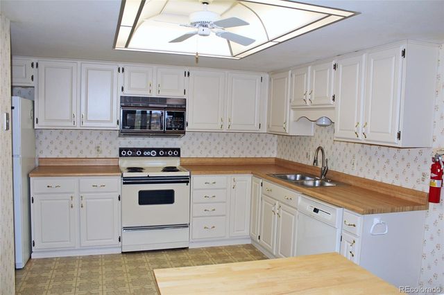 13952 E Marina Drive 606, Aurora, CO 80014