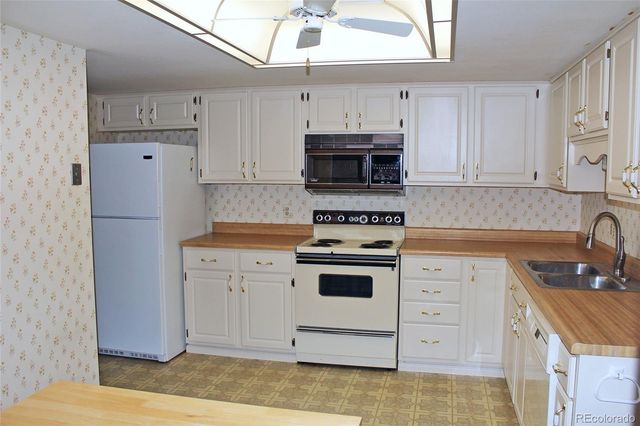 13952 E Marina Drive 606, Aurora, CO 80014