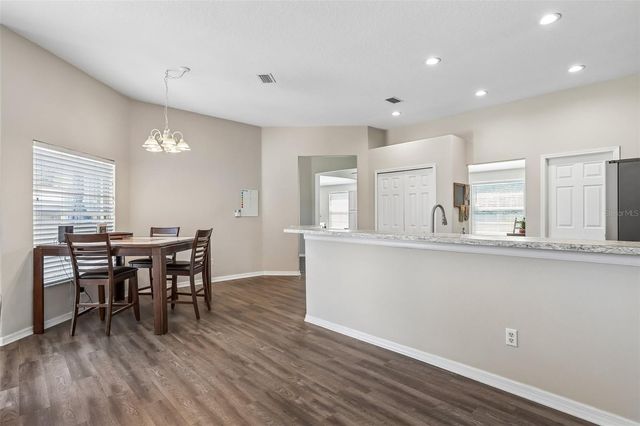 2206 WOODEN SHOE WAY, Plant City, FL 33567