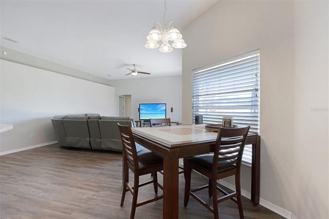 2206 WOODEN SHOE WAY, Plant City, FL 33567