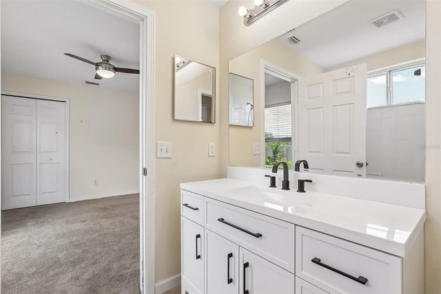 2206 WOODEN SHOE WAY, Plant City, FL 33567