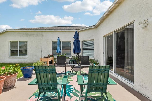 2206 WOODEN SHOE WAY, Plant City, FL 33567