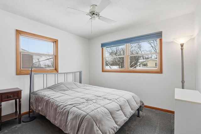 8114 9th Street W, Rock Island, IL 61201