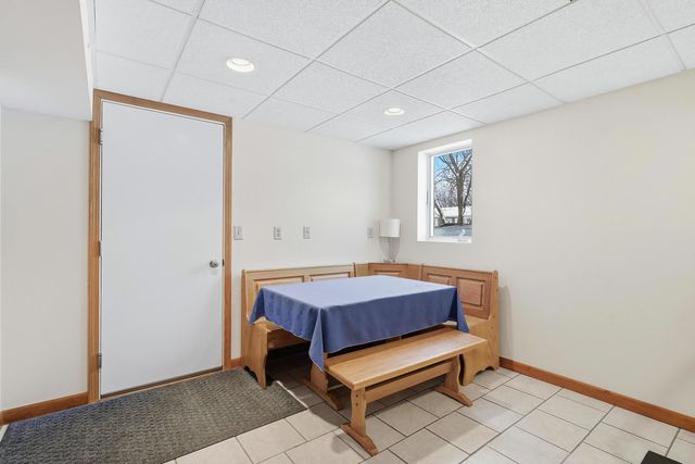 8114 9th Street W, Rock Island, IL 61201