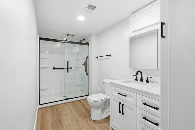 8114 9th Street W, Rock Island, IL 61201