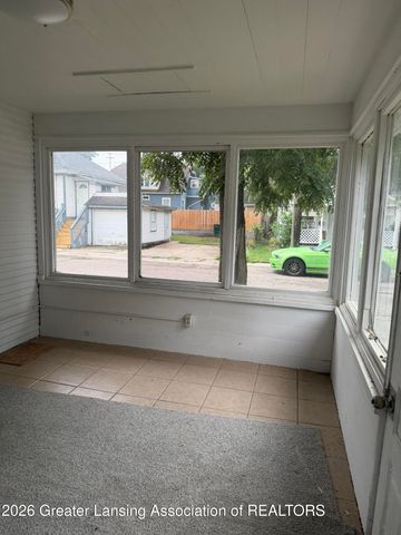 406 Pleasant, Lansing, MI 48906