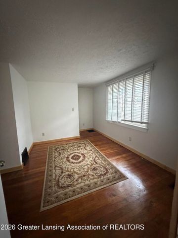 406 Pleasant, Lansing, MI 48906