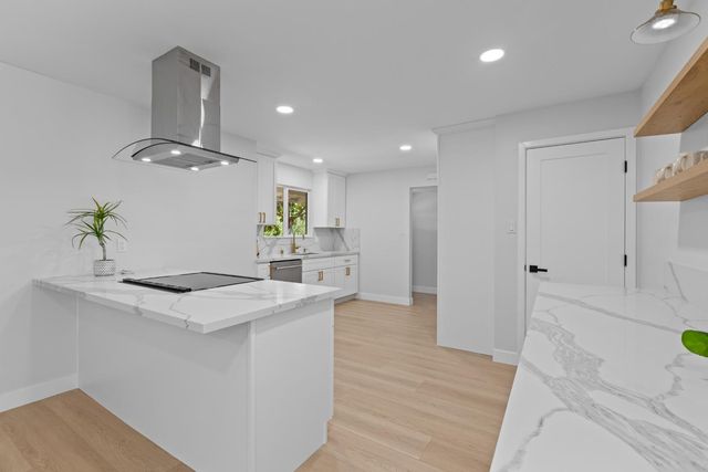 7832 Ahl Way, Fair Oaks, CA 95628