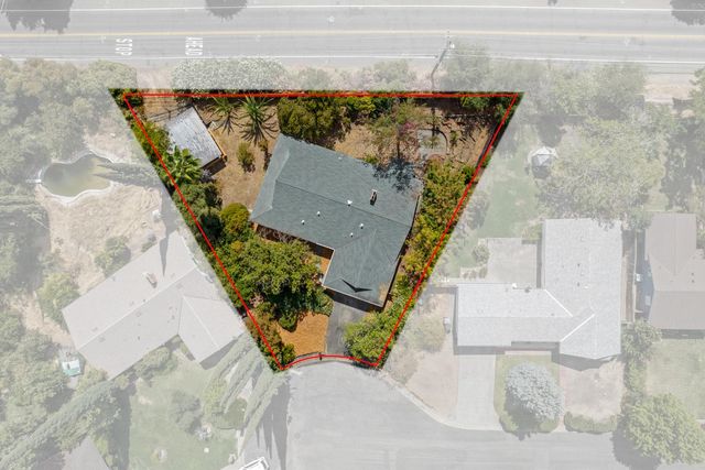 7832 Ahl Way, Fair Oaks, CA 95628