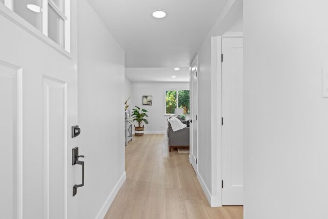 7832 Ahl Way, Fair Oaks, CA 95628