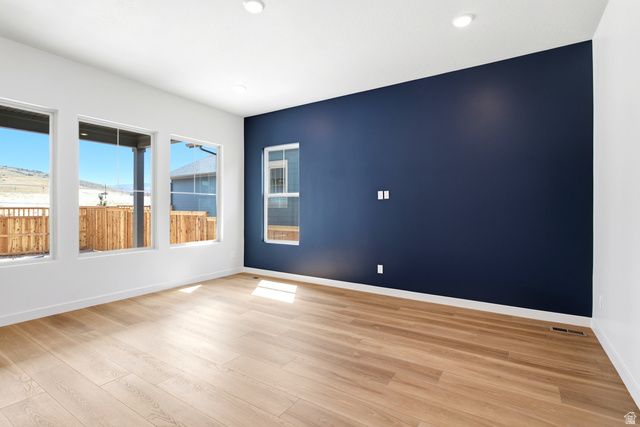 7301 W TERRAINE RD, West Jordan, UT 84081