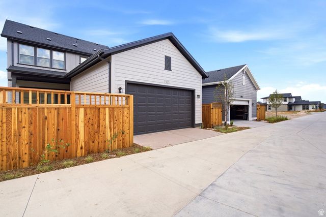 7301 W TERRAINE RD, West Jordan, UT 84081