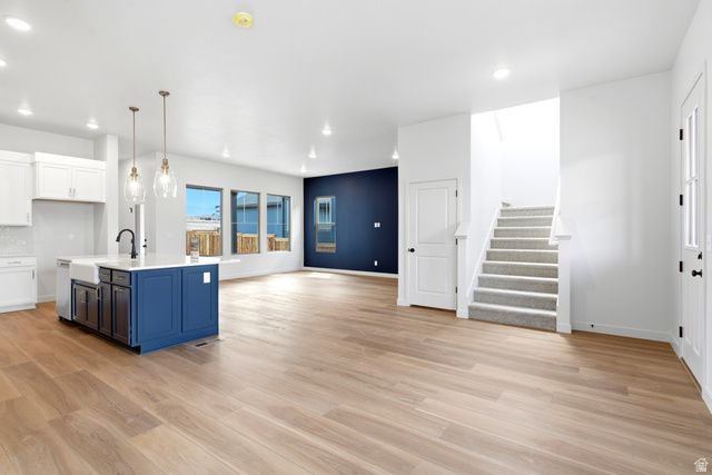 7301 W TERRAINE RD, West Jordan, UT 84081